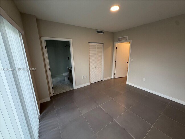 Photo - 25779 SW 144th Ave