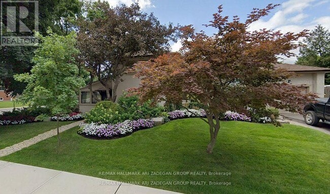 Photo - 290 Gretel Dr