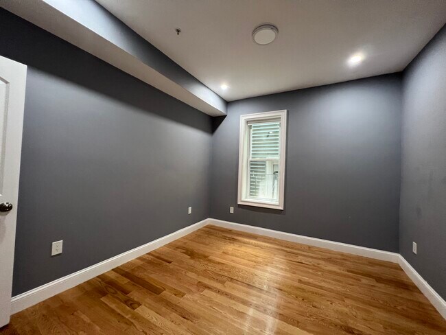 Photo - 150 Cambridge St Unit 3