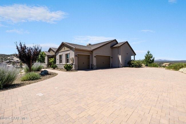 Photo - 12665 Gyda Cir