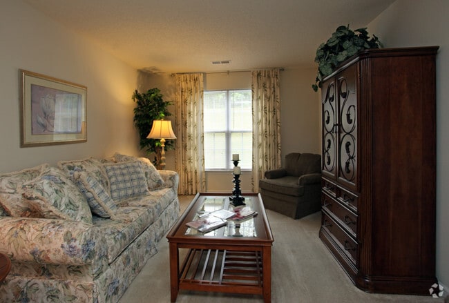 Blackthorn Apartments of Greensboro
