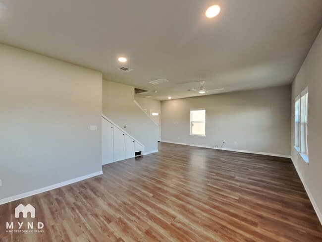 Photo - 906 Limestone Shls Rd