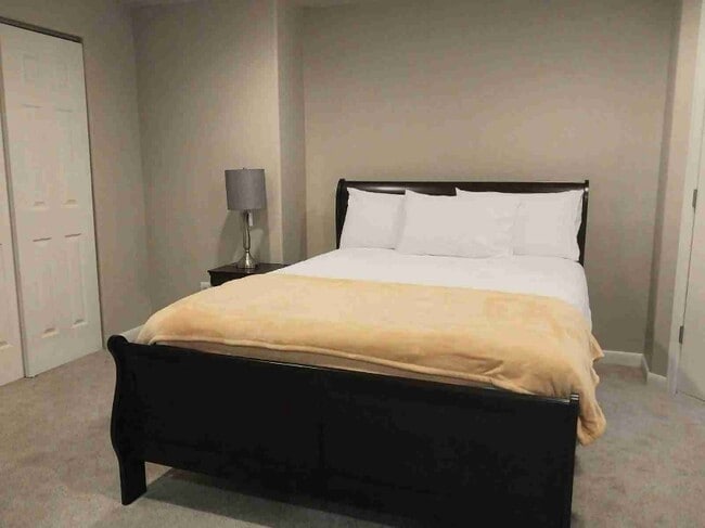 Photo - 6095 S Ukraine St