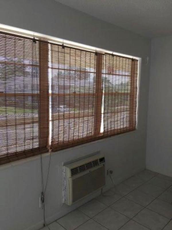 215 Sussex K Unidad 215