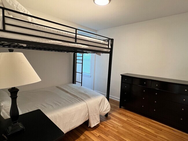 Photo - 9429 Harold Dr Unit SI ID1472870P