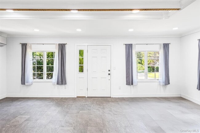 Photo - 143 Rocky Point Landing Rd