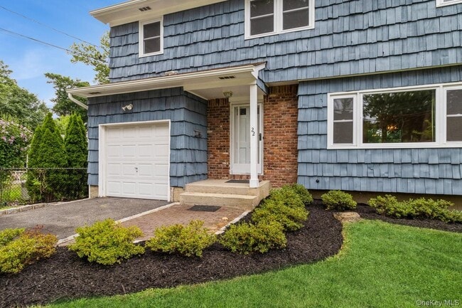 Photo - 22 Central St