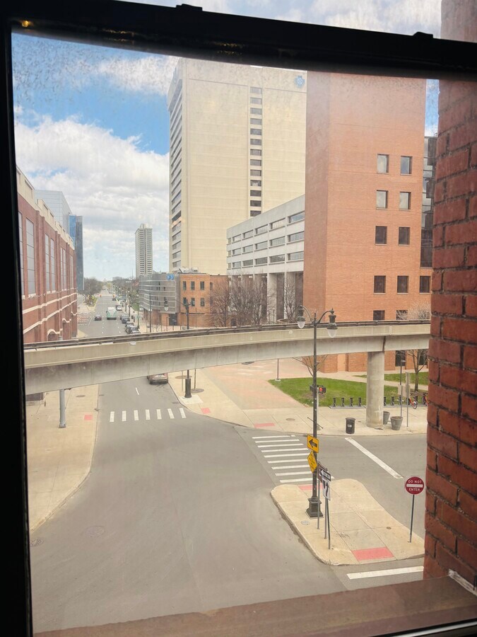 Photo - 743 Beaubien St Apartments Unit 303