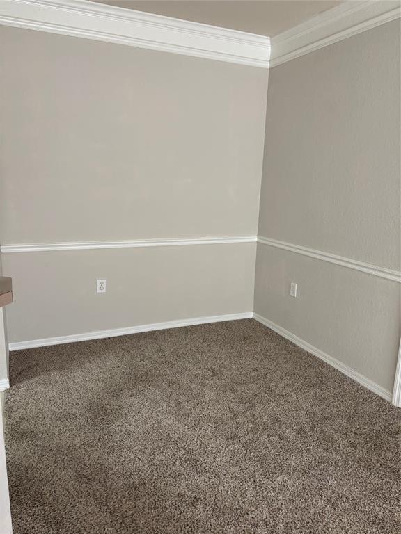 Photo - 5180 Northridge Rd Unit 105