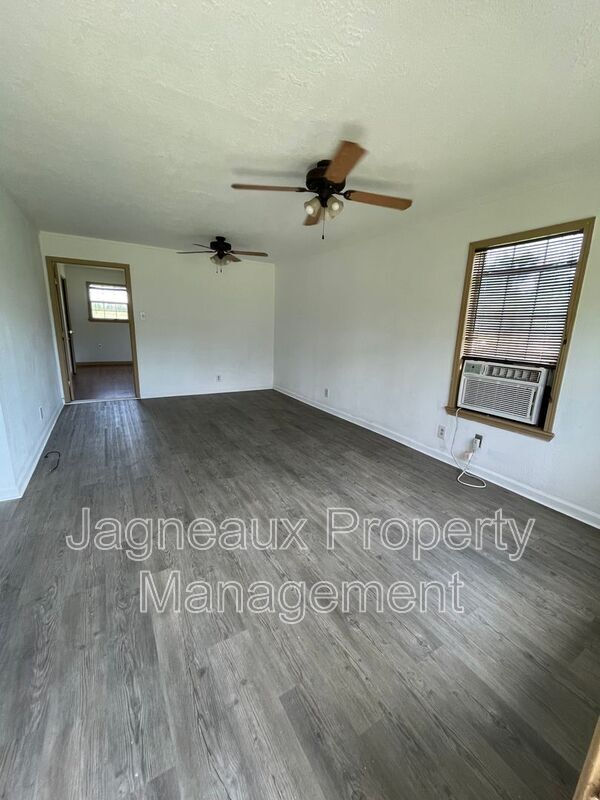 3635 Turk Vincent Rd