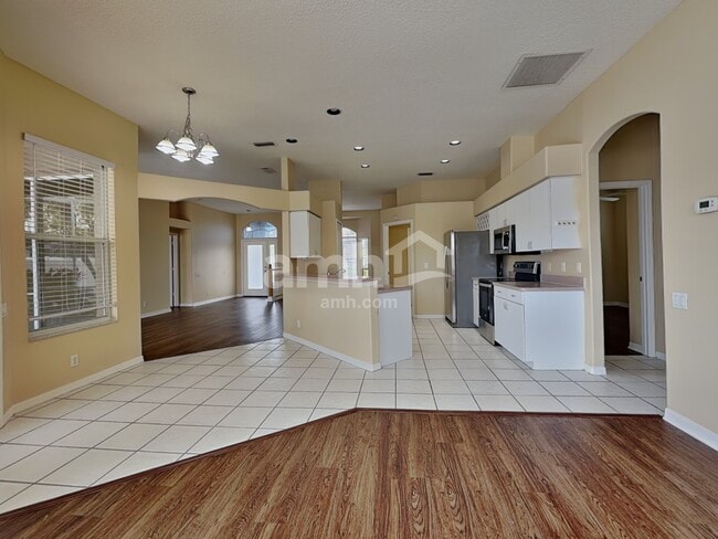 Photo - 4817 76th Ct E