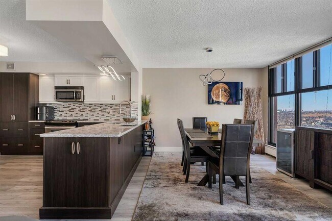 1100 8 Av SW Unité 1906