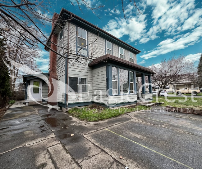 Photo - Comfortable 5 Bedroom Home with Modern Touches, Large Bedrooms & Front Porch