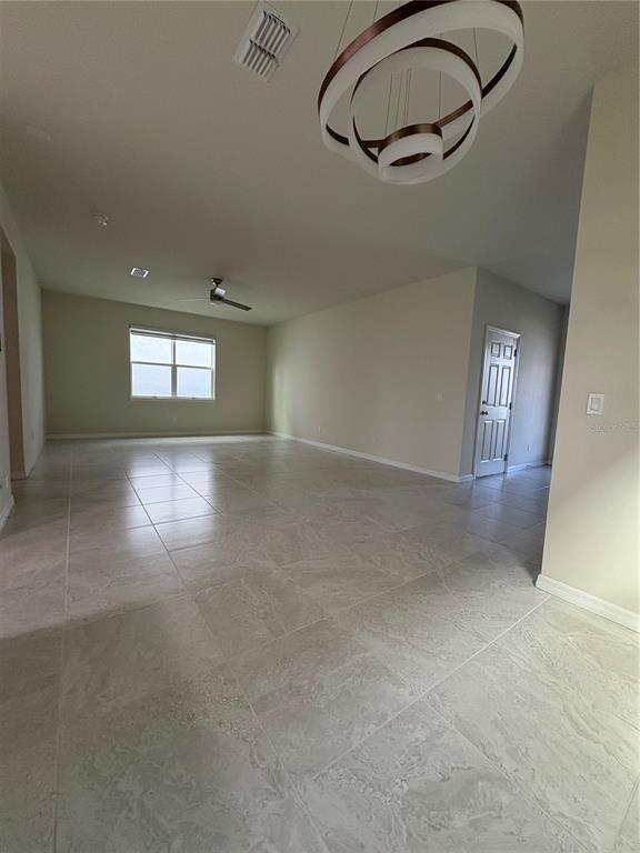 Photo - 2294 Nuthatch St