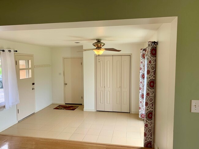 Photo - 14865 Pershing Dr