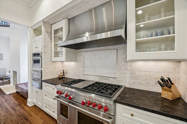 Photo - 2368 Timber Ln