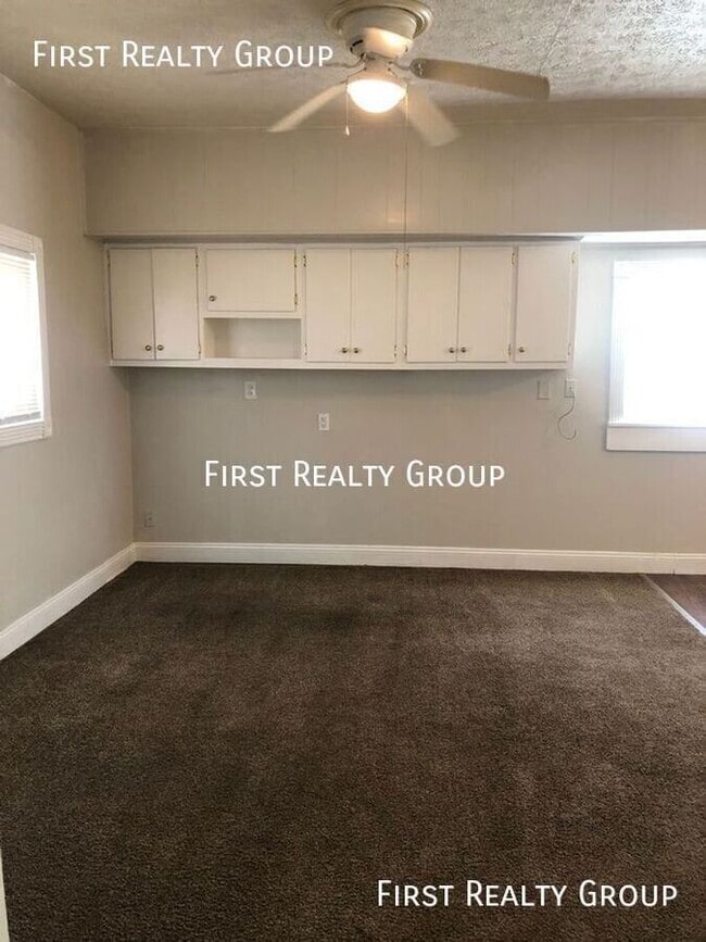 Photo - 140 E Market St Unit Apt. A