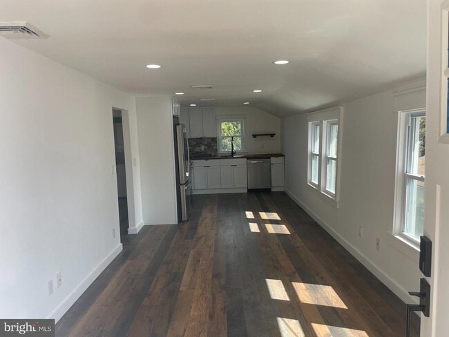 250 Lenni Rd
