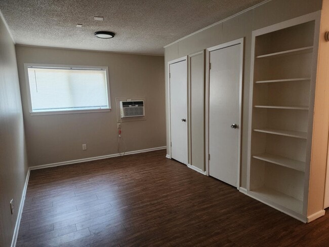 301 Franklin Blvd