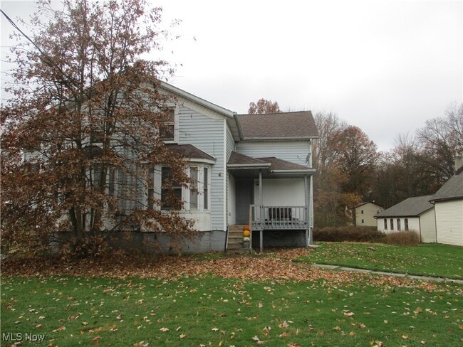 Photo - 152 S Maple St Apartment
