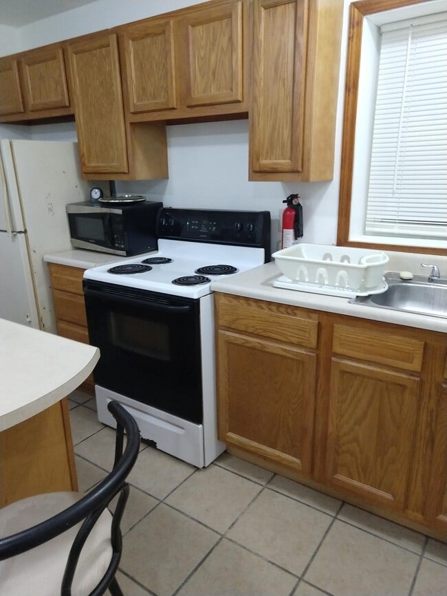 Photo - 533 N Bluff St Unit A