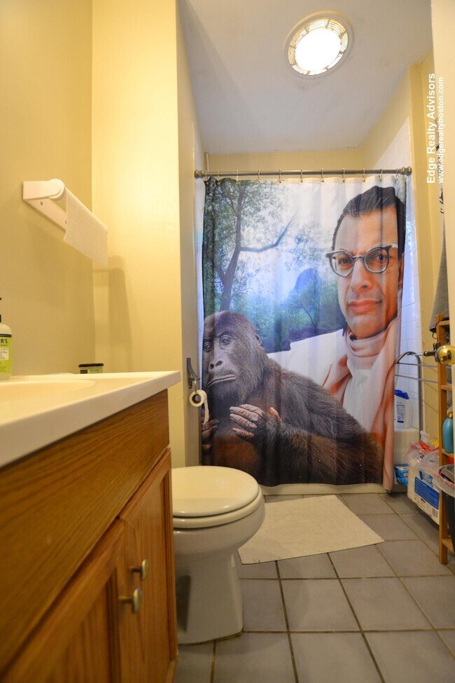 Photo - 31 Justin Rd Unit 1