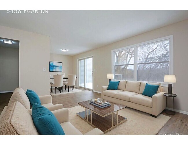 Photo - 5458 Egan Dr