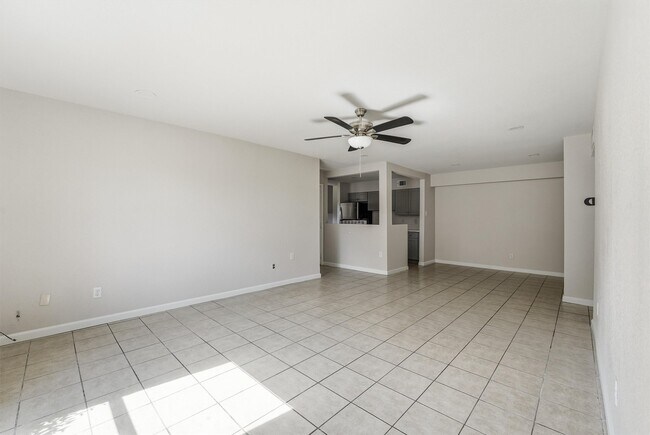 Photo - 5667 Birchmont Dr Unit F