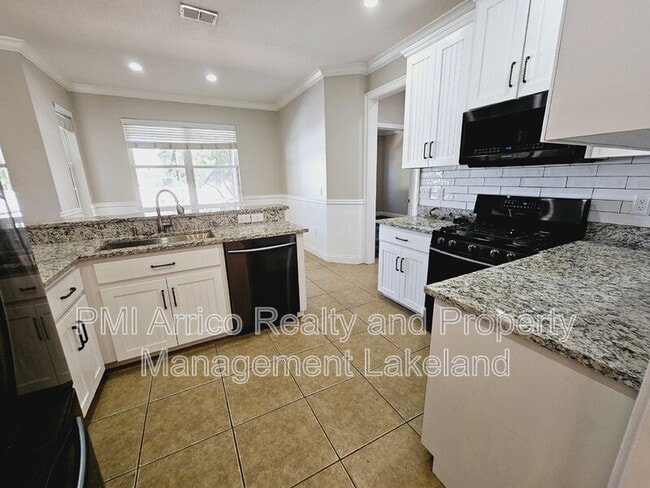 Photo - 1930 Saddlewood Ct