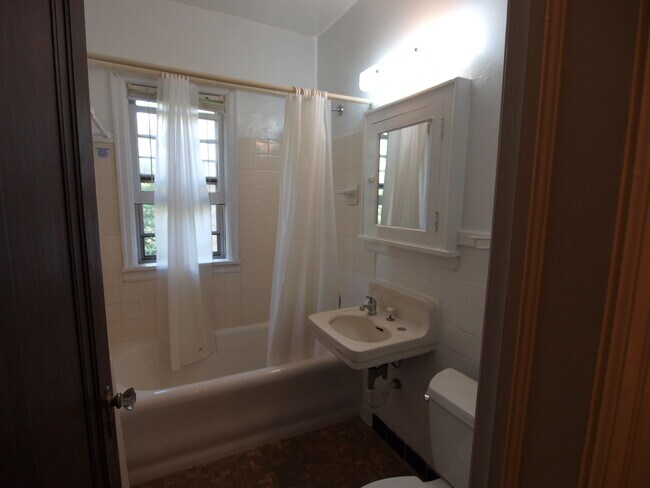 Photo - 2446 Colfax Ave S