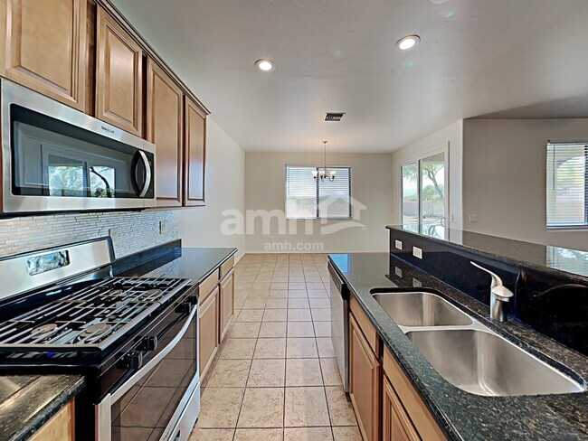 Photo - 14376 N Bannerstone Ct