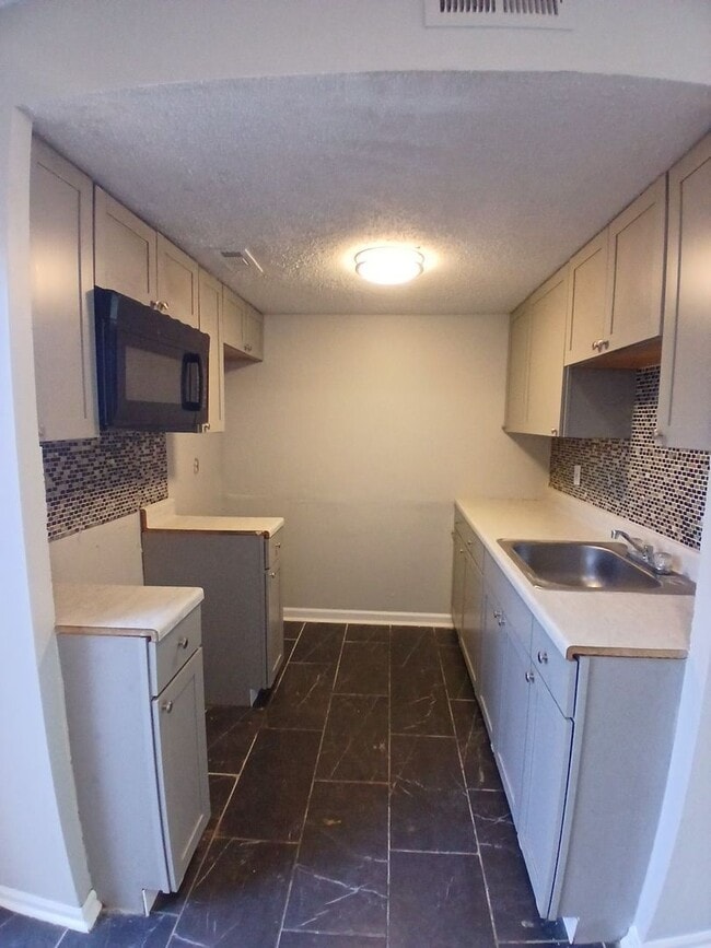 Photo - Updated 2 Bedroom 1.5 Bath Townhome