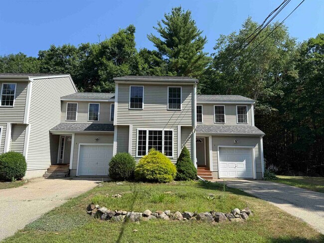 Photo - 144 Main St Townhome