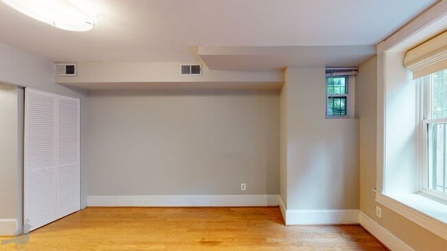 Photo - 2032 16th St NW Unit 1