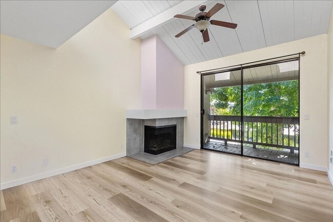 Photo - 2101 Shore Line Dr Unidad 264 - LU