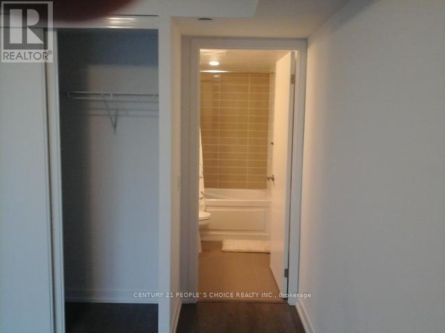 Photo - 125 Redpath Ave Unité 2209