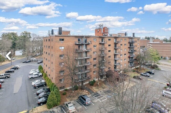 Photo - 1321 Worcester Rd Unidad 405