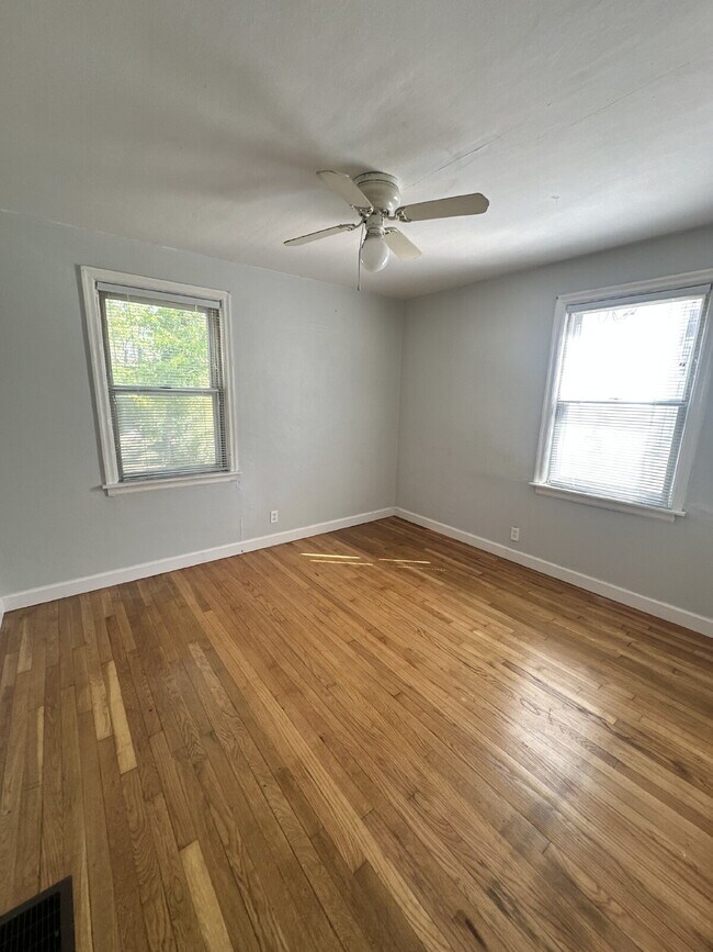 Photo - Lovely 2 Bedroom in St. Louis