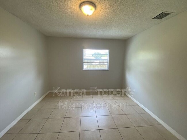 Photo - 3208 Louisiana Ave Unit 3