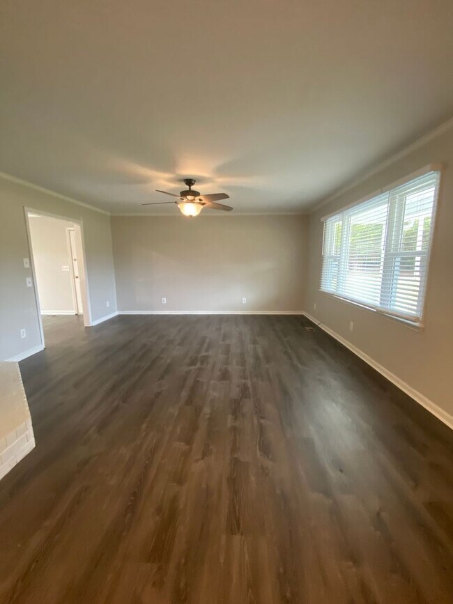 Photo - OCONEE COUNTY - Lovely 3 bedroom 2 bathroo...