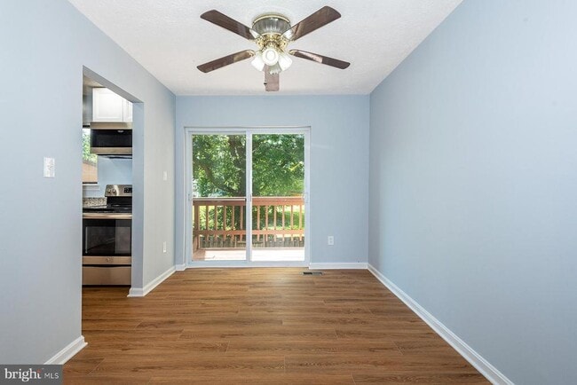 Photo - 12021 Hallandale Terrace