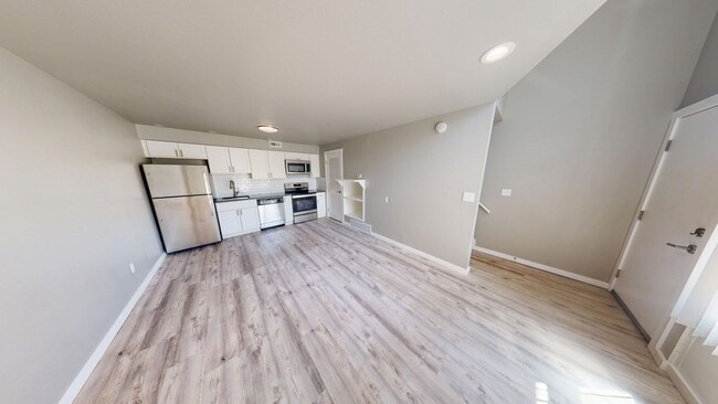 Photo - 3460 Madison Ave Unit #3