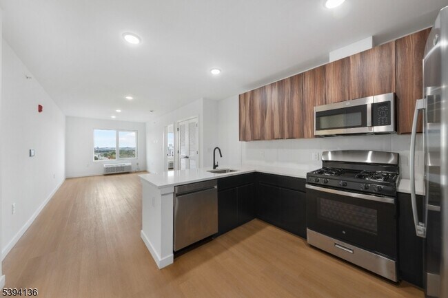 Photo - 768 Bergen St Unit 5D