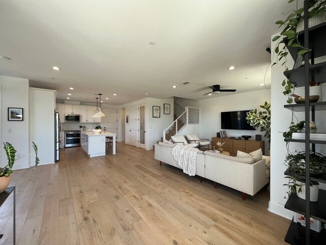 Photo - 3810 Hatchery Ln