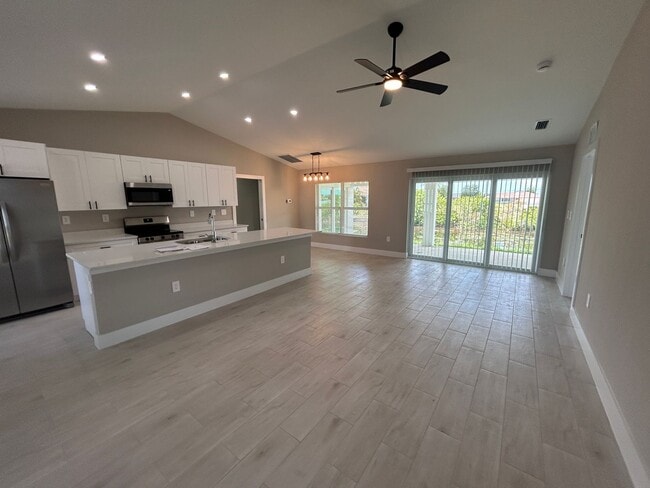 Photo - Brand new construction never lived in 4/3