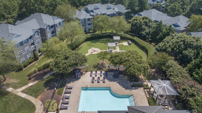 Seasons at Umstead - Seasons at Umstead Apartments