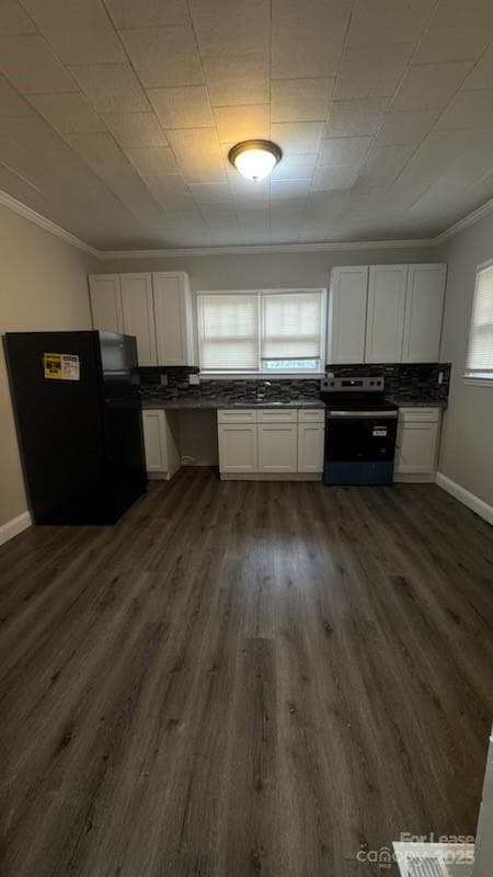 Photo - 964 Wellman St