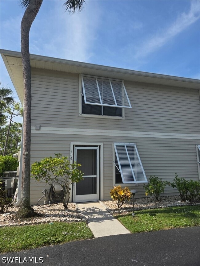 Building Photo - 25488 Cockleshell Dr Unit 706