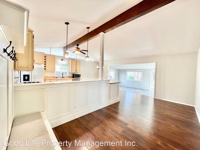 Photo - 4 br, 2 bath House - 4938 Zion Ave