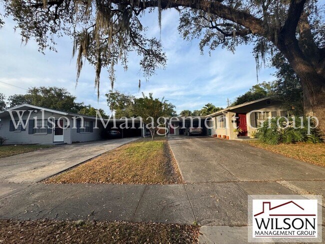 Building Photo - 623 Rugby St